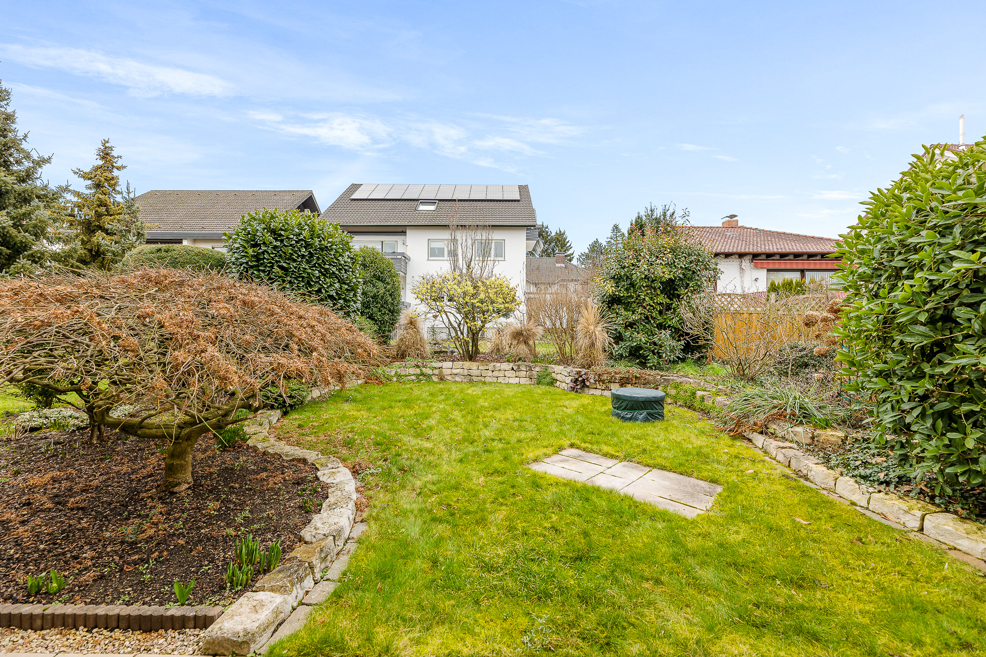 Objekt-ID 2138 DHH Hirschberg a.d. Bergstraße, Garten