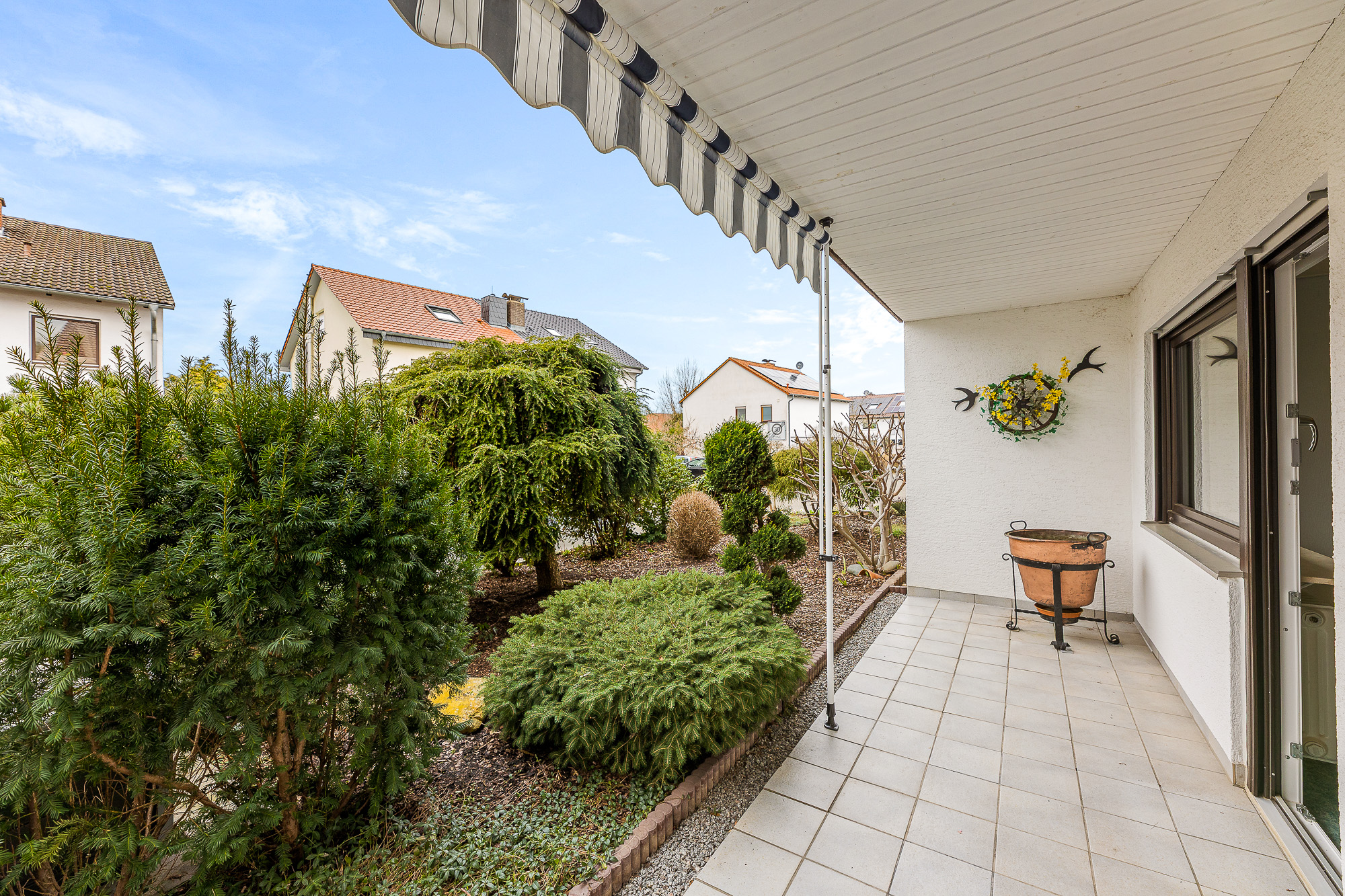 Objekt-ID 2138 DHH Hirschberg a.d. Bergstraße, Terrasse